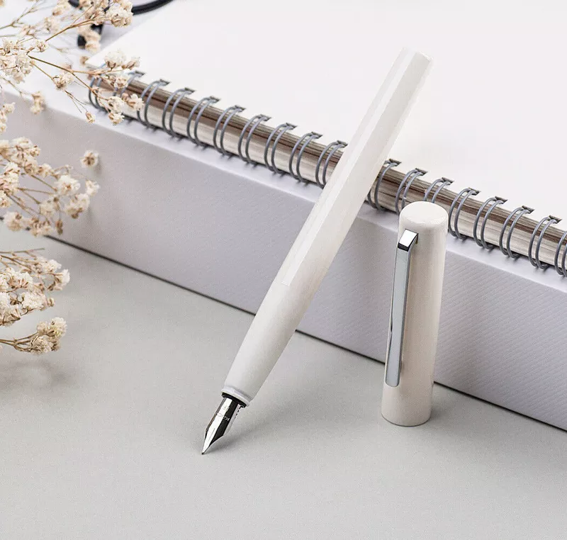 Kaco Mellow Fountain Pen White