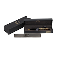 PARKER ASTER ESSENTIAL BLACK & GOLD TRIM BALL PEN
