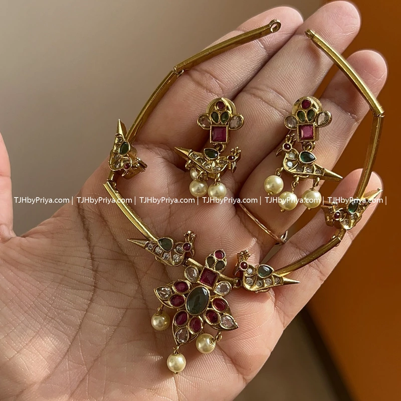 Premium Parrot Design Necklace For Kids (TJH 473)