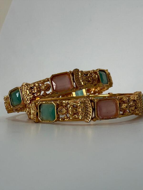 Bangles with glitters