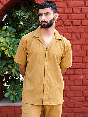 Medallion Yellow Oversized Popcorn Texture Half Sleeves Shirt