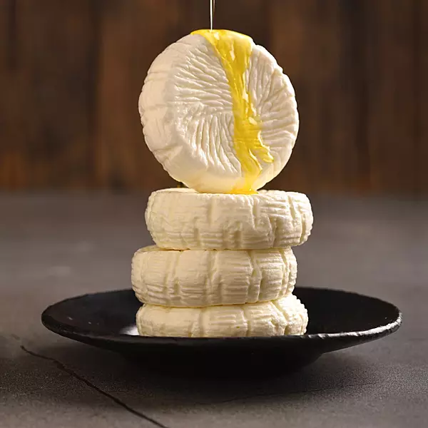 Medallion – Goat Milk Feta