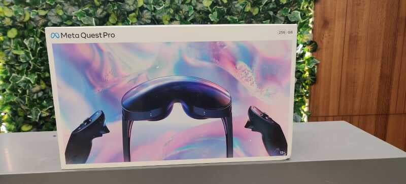 Meta Quest Pro