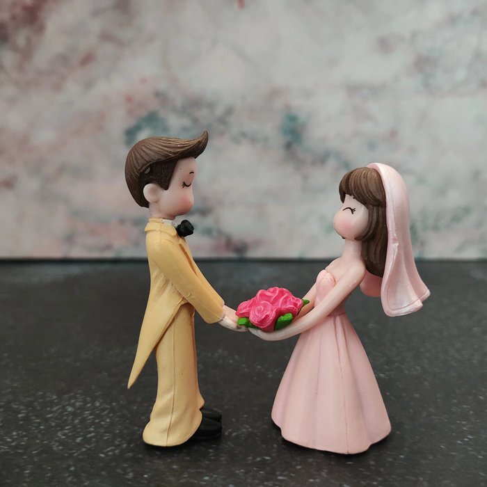 Miniature Couple Marriage Toy