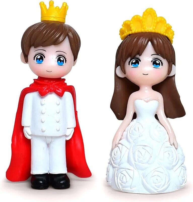 Miniature Couple Standing King Queen Toy