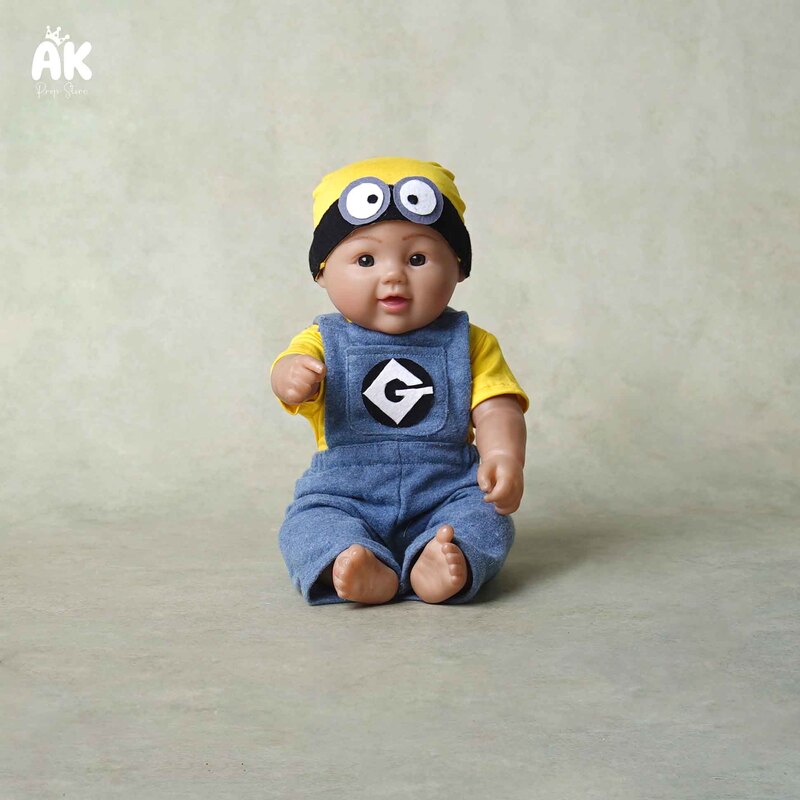 Minion Outfit