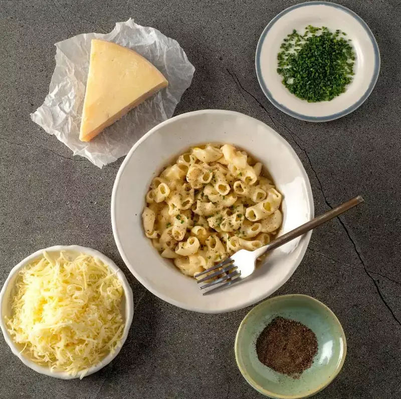 Moony Cheddar Cheese - Eleftheria