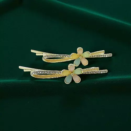 Elegant Golden Multicolor Floral Hair Clips for Women