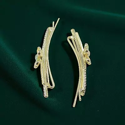 Elegant Golden Multicolor Floral Hair Clips for Women