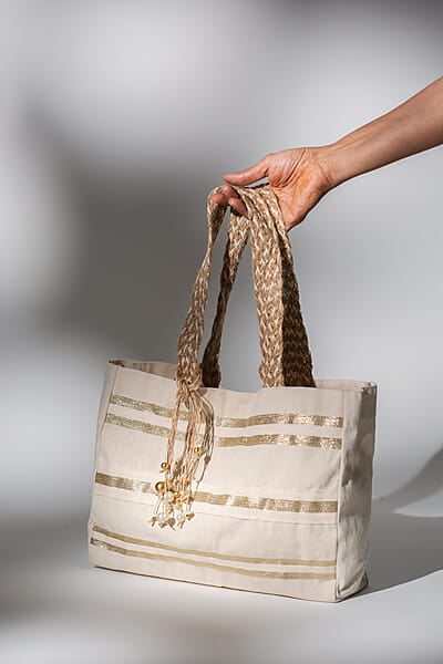 NATURAL CANVAS LACE BAG