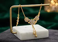 18 kt Gold Gilded Swirl Necklace