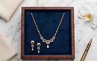 18 kt Gold Orbit of Elegance Collection