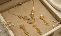 18 kt Gold Regal Lattice Necklace Set