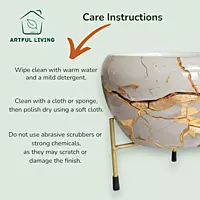 Marble Effect Gold Vein