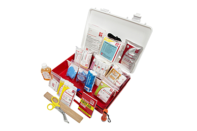 Workplace First Aid Kit Medium – St Johns First Aid – Plastic box Handy – SJF P3