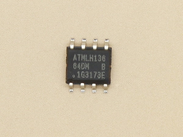 AT24C64 - SOIC8 - I2C EEPROM