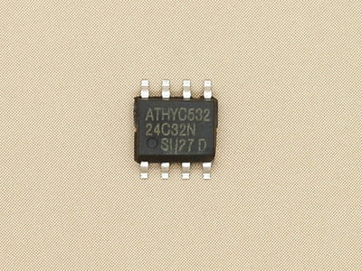 AT24C32 - SOIC8 - I2C EEPROM