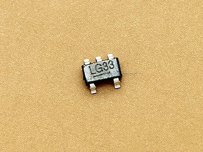 MIC5219-3.3YM5 LG33 SOT23-5 - 500 mA Peak Output LDO Regulator