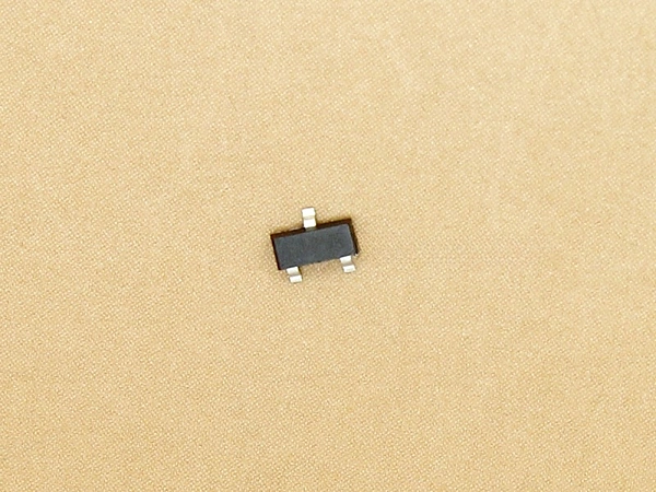 SS8550 Y2 PNP SOT23 SMD 1.5A 40V