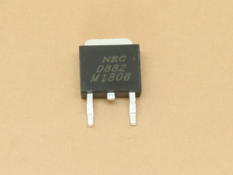 2SD882M 2SD882 D882M (3A 30V) TO252 NPN Transistor