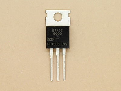 BT136-600D TO220 4A 600V