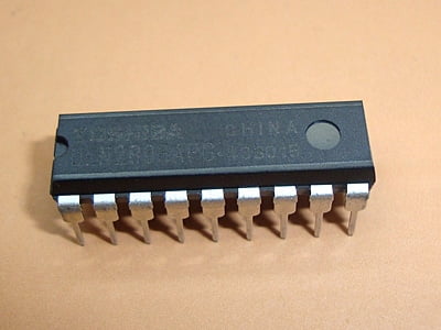 ULN2803 - DIP