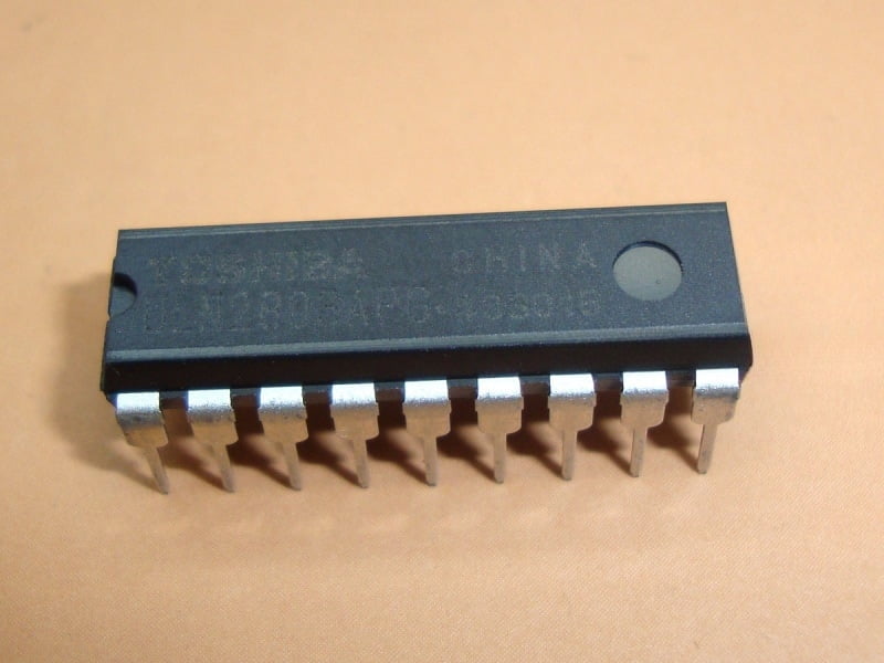 ULN2803 - DIP