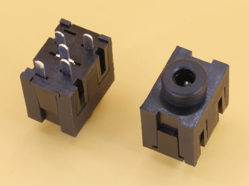 Audio Socket 3.5mm 5P Vertical