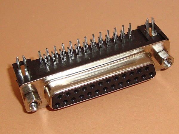 DB25 Female PCB Mount R/A