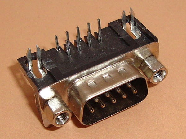 DB9 Male PCB Mount R/A