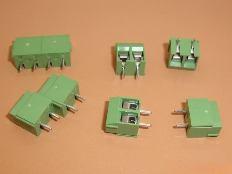 2 Pin 5mm 10A Screw Terminal Light