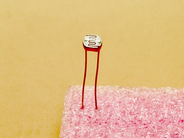 LDR - Light Dependent Resistor - GL5528 - 5mm