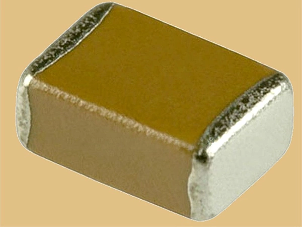 10pF 100 0805 (2012 metric) 50V X7R MLCC SMD