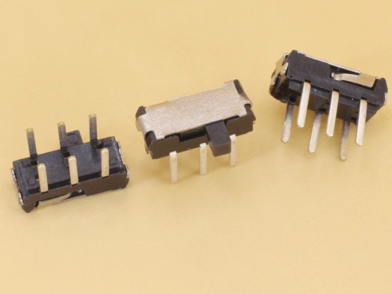 Slide Switch TH Horizontal - 6 pins - 2 circuits - 2 positions