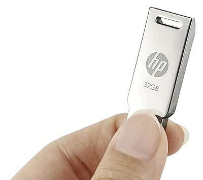 2307SR-06-10 Pendrive HP Flash Drive V232W USB 2.0 Pen Drive (32 GB, Silver)
