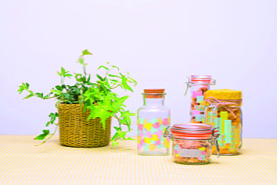 NICHIBAN PETIT JOIE WASHI TAPE, 15mm X 18m NICHIBAN PETIT JOIE WASHI TAPE, 15mm X 18m