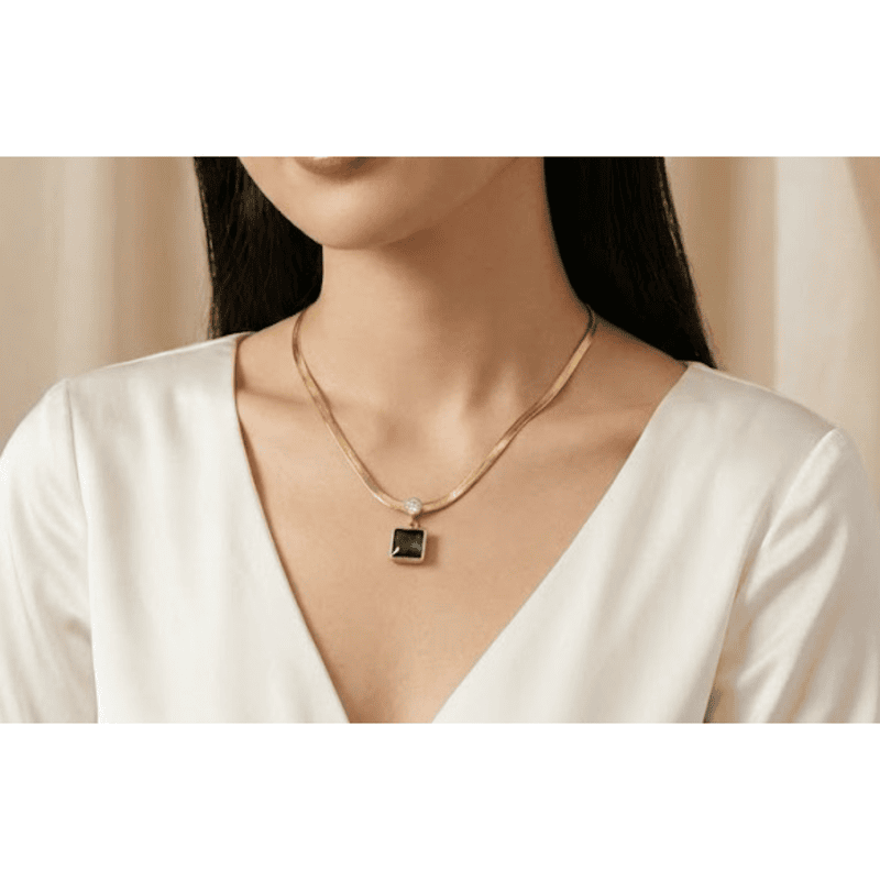 Florium™ : Minimalist Solitaire Pendant with Fine Link Chain   [PNSS-23]