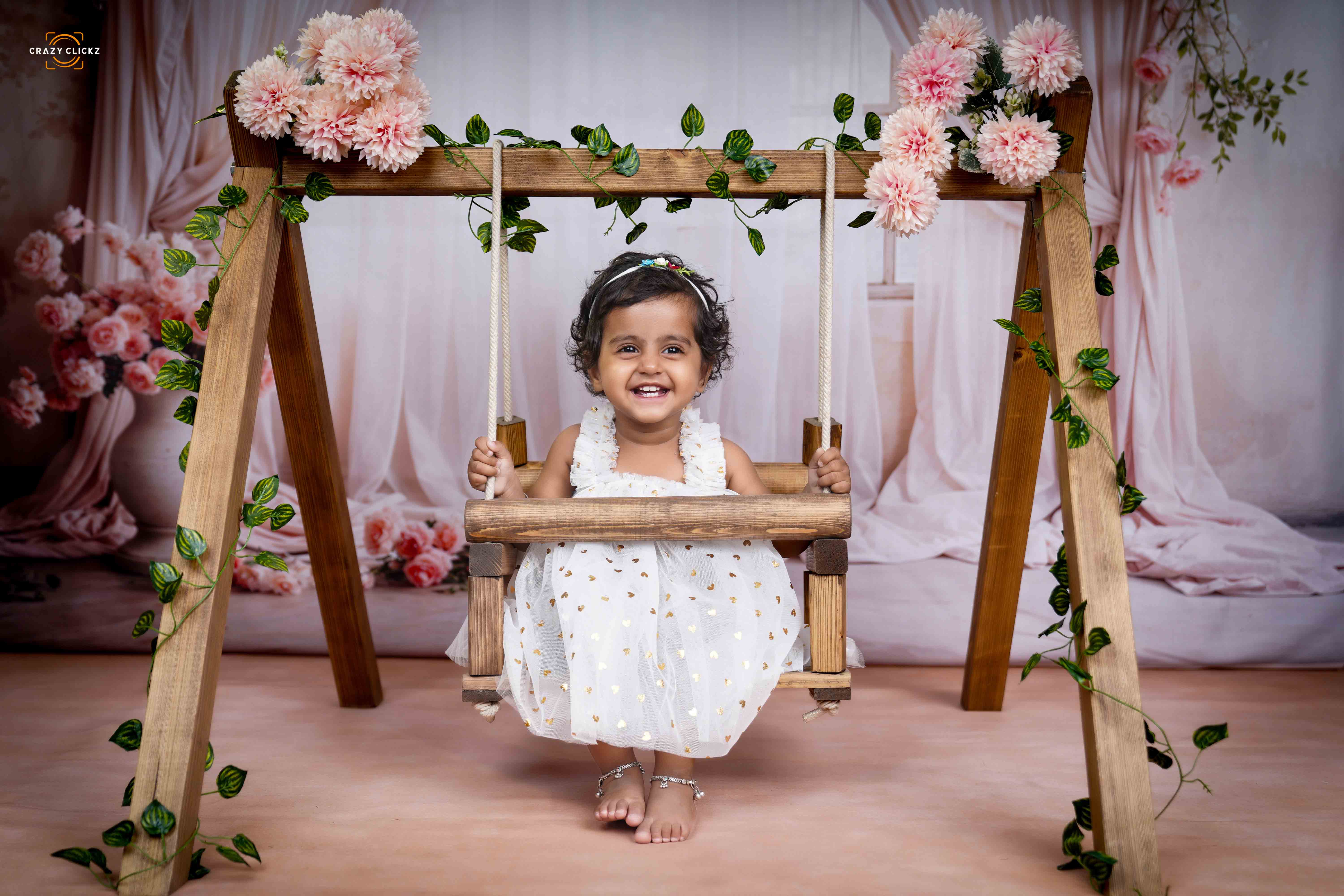 Garden Swing Theme - Toddler
