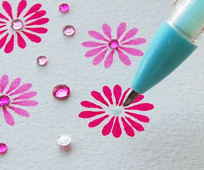 TOMBOW PEN TYPE LIQUID GLUE, 1.0MM