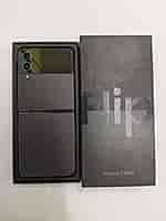 Samsung Galaxy Z Flip4 (Flip 4) 5G (Indian)