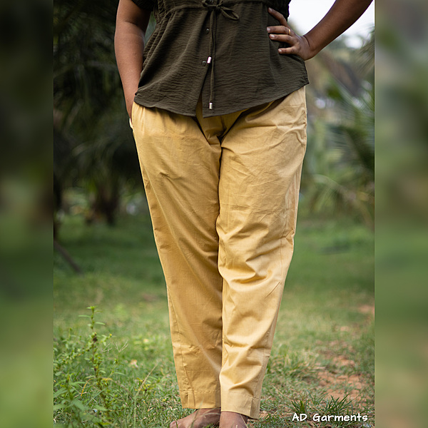 Straight Pant - Beige