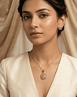 18 kt Gilded Gold Leaf Silhouette Pendant Set