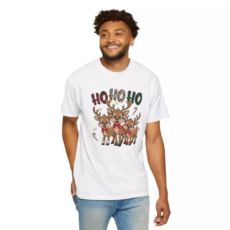 Christmas Deer | T-Shirt