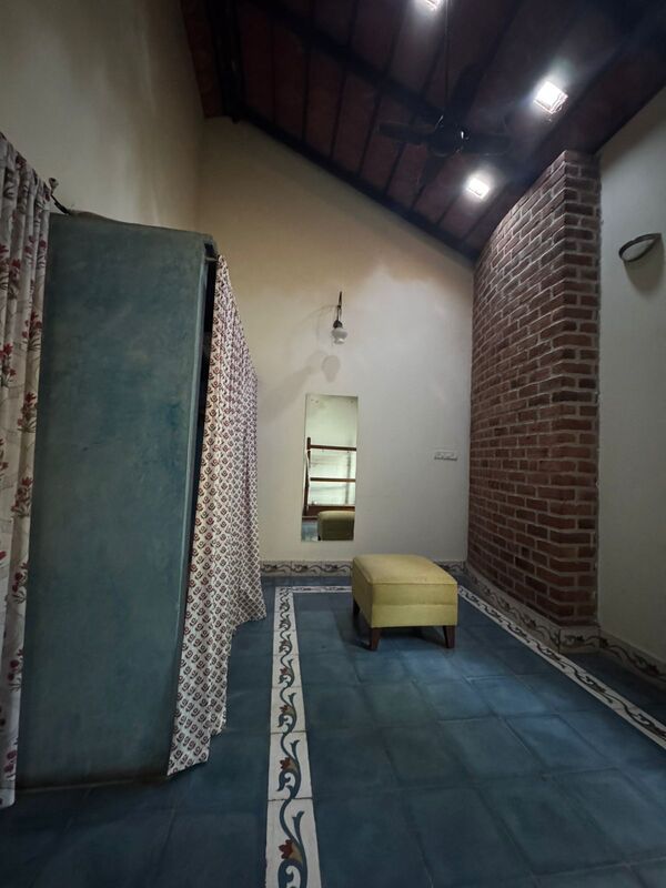 Moonster's Miss Serendipity Home Off Yelahanka Bangalore
