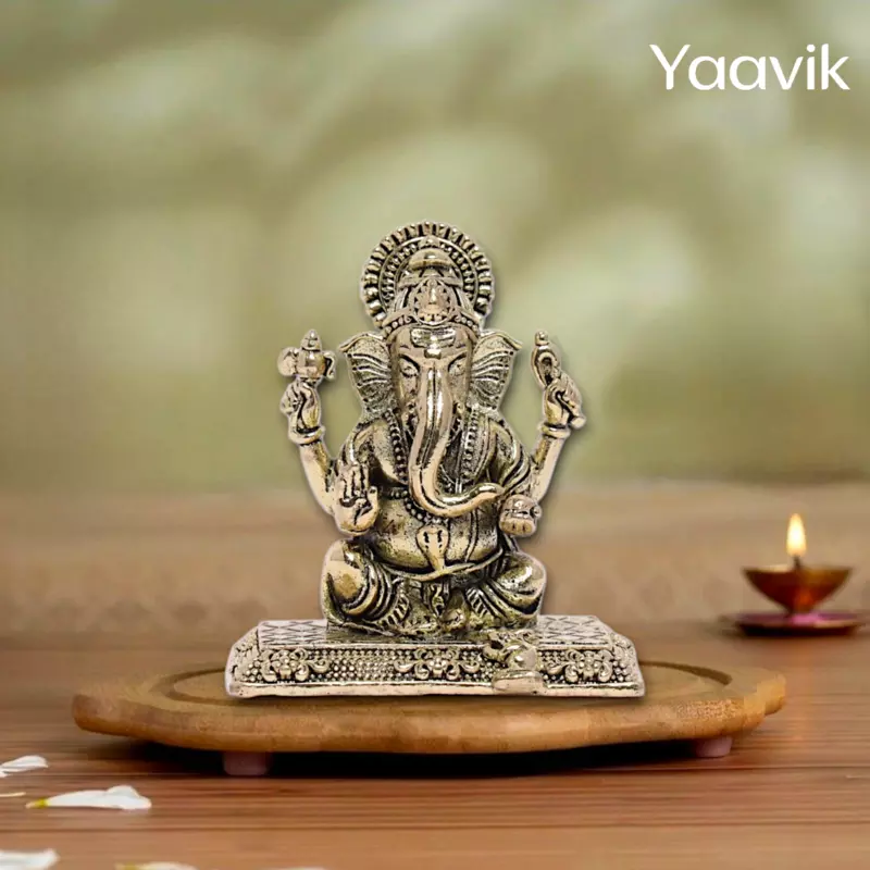Lord Ganesha – Classic Devotion | Fine Brass | 1.8”