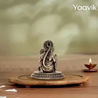 Lord Hanuman – Devotional Surrender | Fine Brass | 3.25”