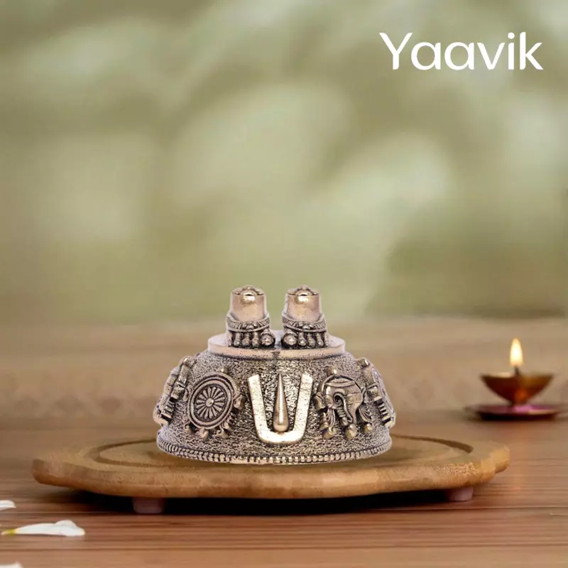 Perumal Paadam (Divine Feet) – Sacred Presence | Fine Brass | 1.5”