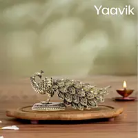 Peacock – Graceful Presence | Fine Brass | 2.75”