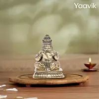 Lord Kubera – Guardian of Wealth | Fine Brass | 3.8”