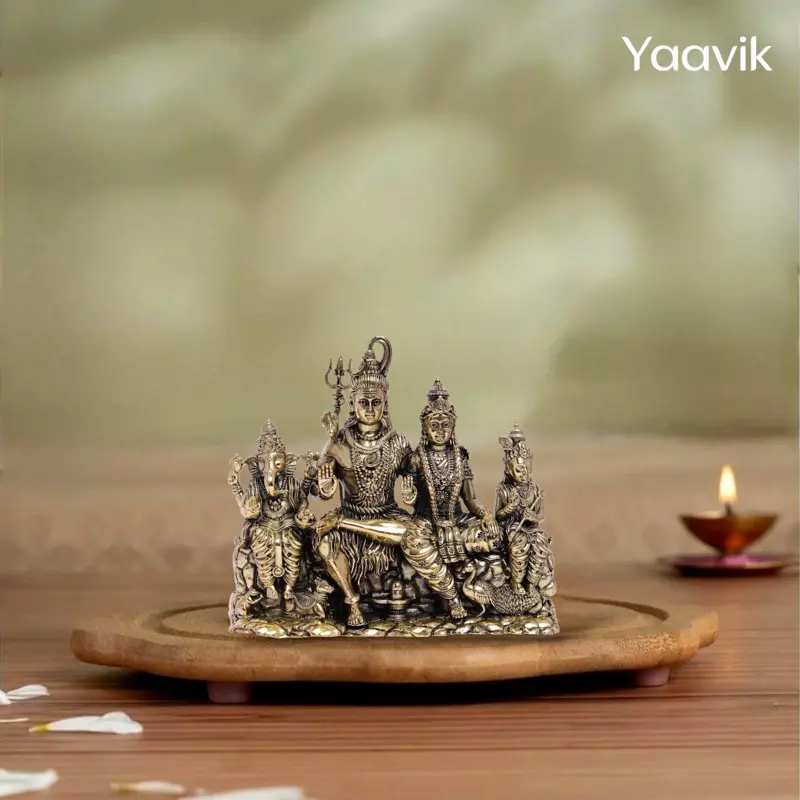 Shiv Parivar – Sacred Family Presence | Fine Brass | 5.5”